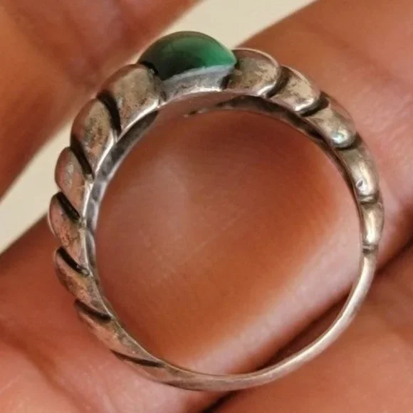 Chunky Southwest Native American chunky curved ribbed malachite 925 sterling rin - Picture 10 of 12